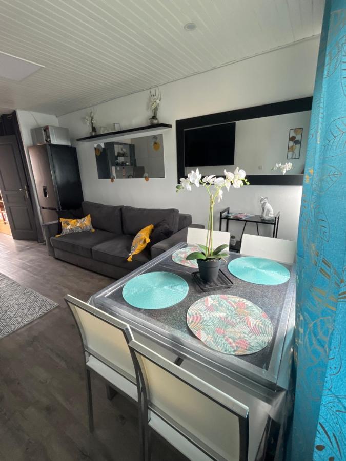 46 Ile Paradise Vue Port 아그 외부 사진